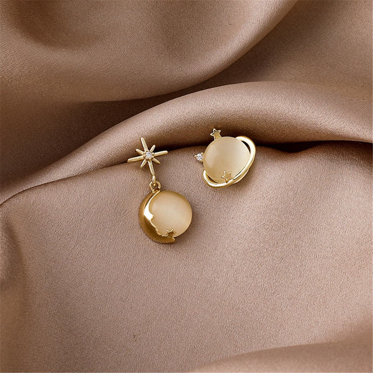 Cat-Eye and 18K Gold-Plated Planet Stud Earring and Moon Drop Earring, gold drop earrings for women, detail close-up