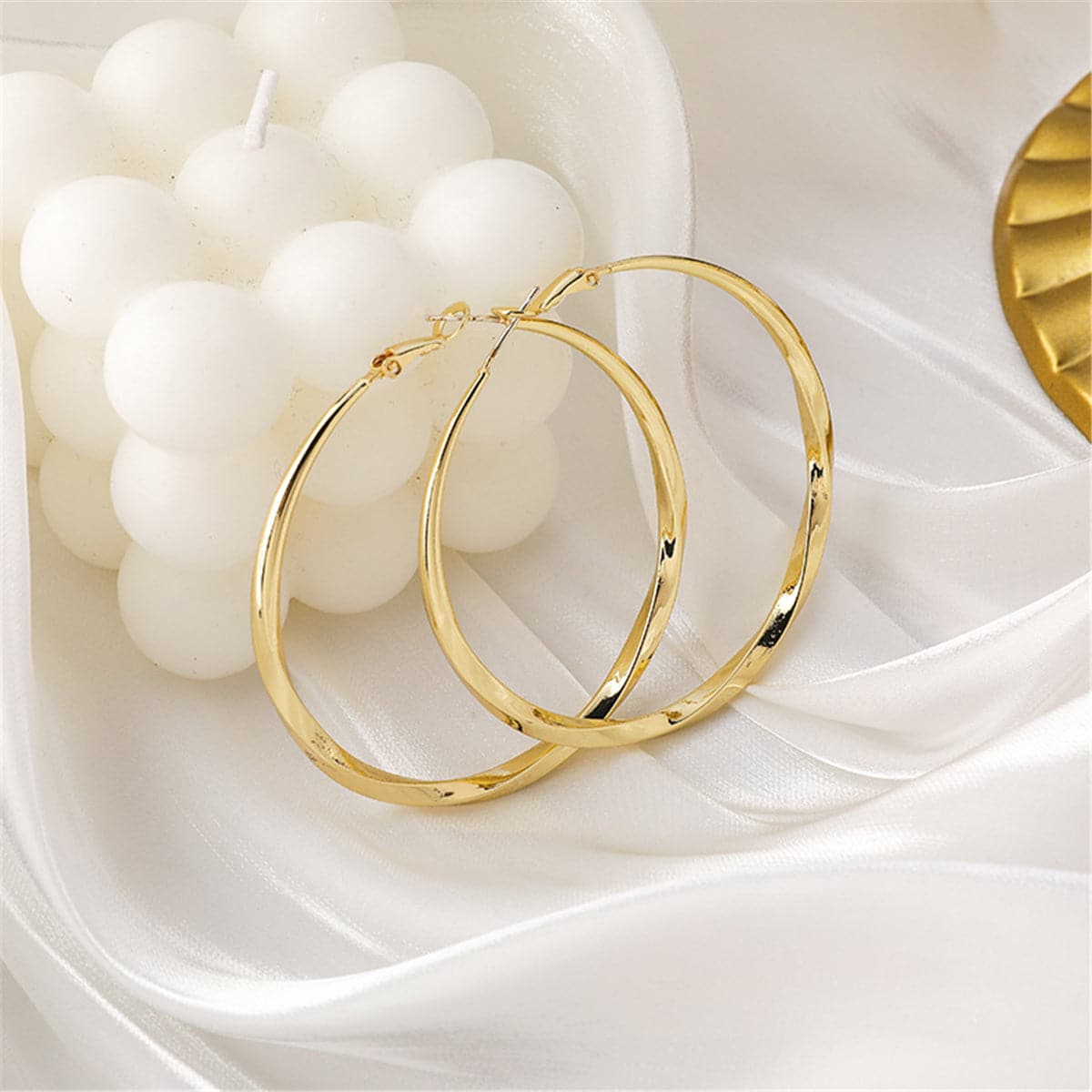 18K Gold-Plated Twisted Hoop Earrings, vintage-inspired design, detail close-up