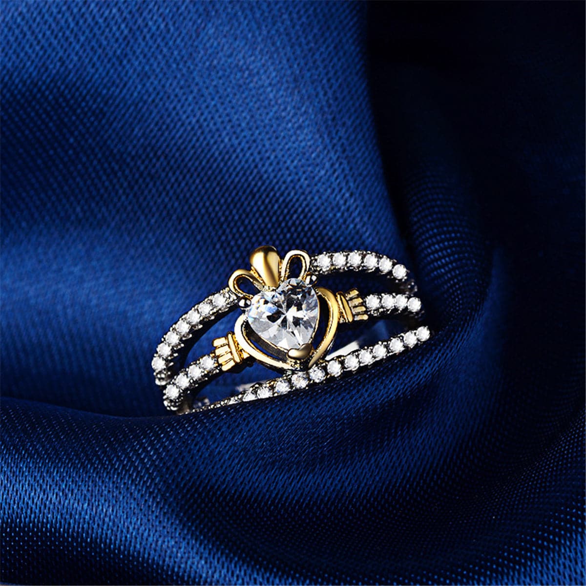 cubic zirconia & Two-Tone Heart Ring - streetregion