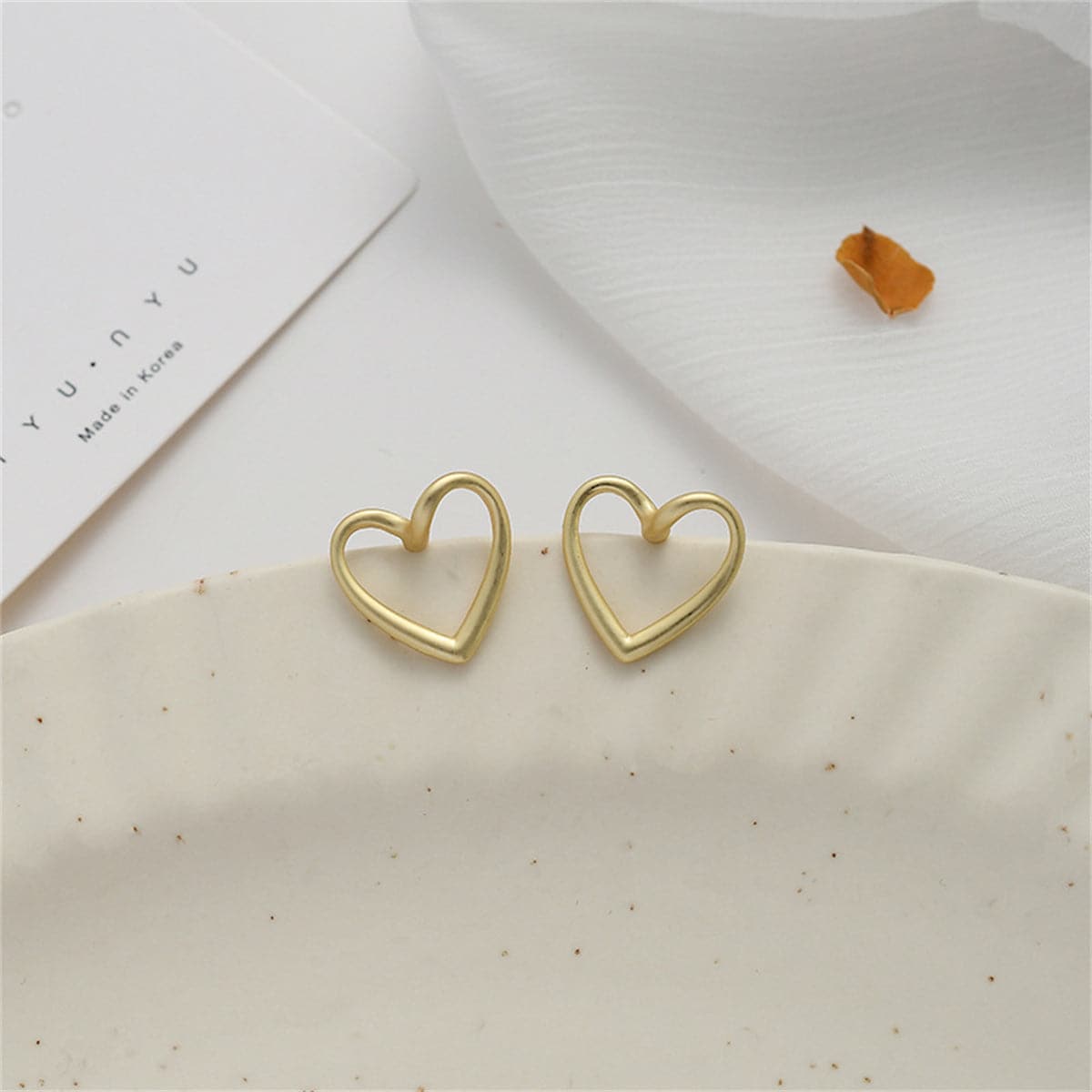 18K Gold-Plated Open Heart Stud Earrings, gold stud earrings for women, elegant gift for her, detail close-up