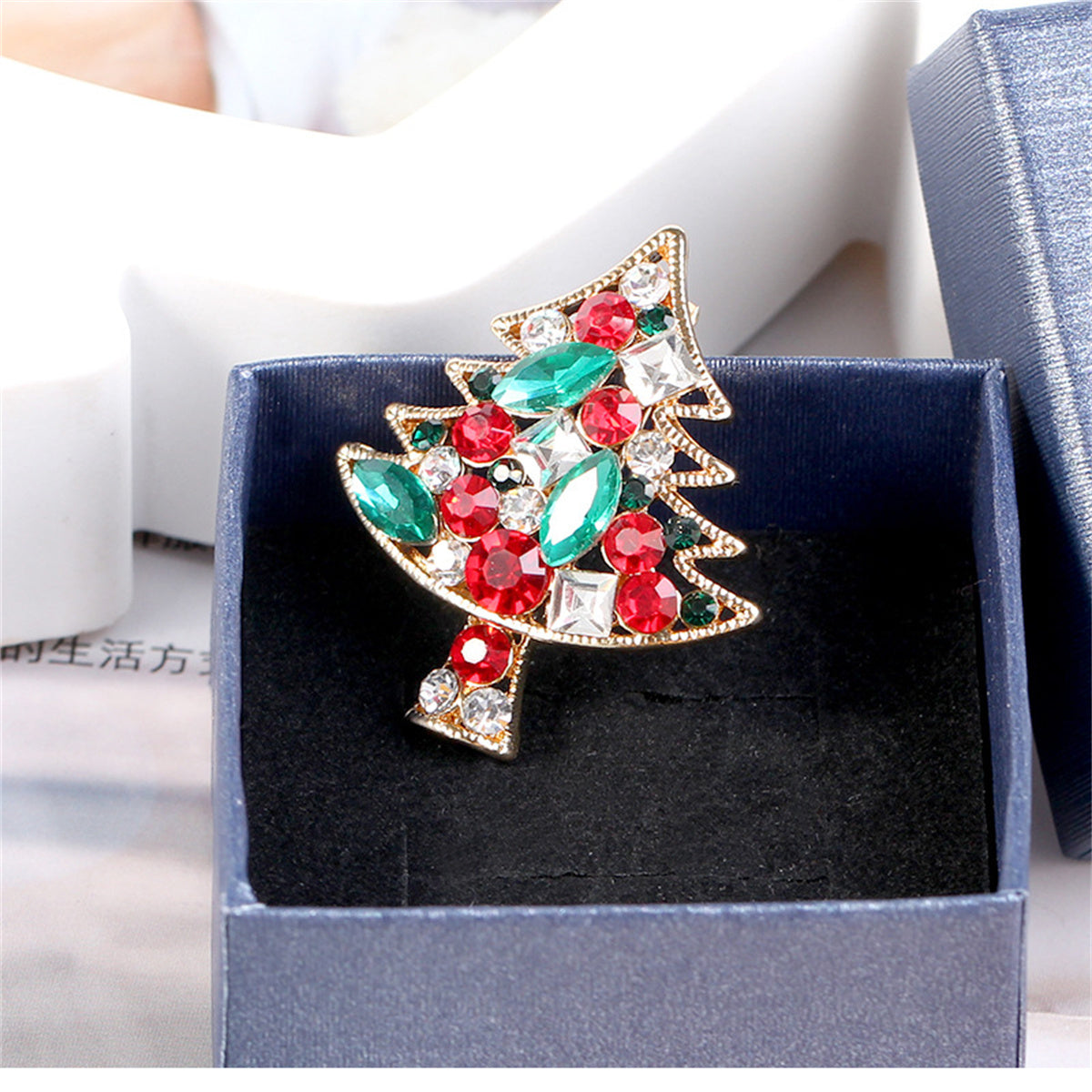Colored Cubic Zirconia and Crystal Christmas Tree Brooch, brooch pin, dainty minimalist design, lifestyle look