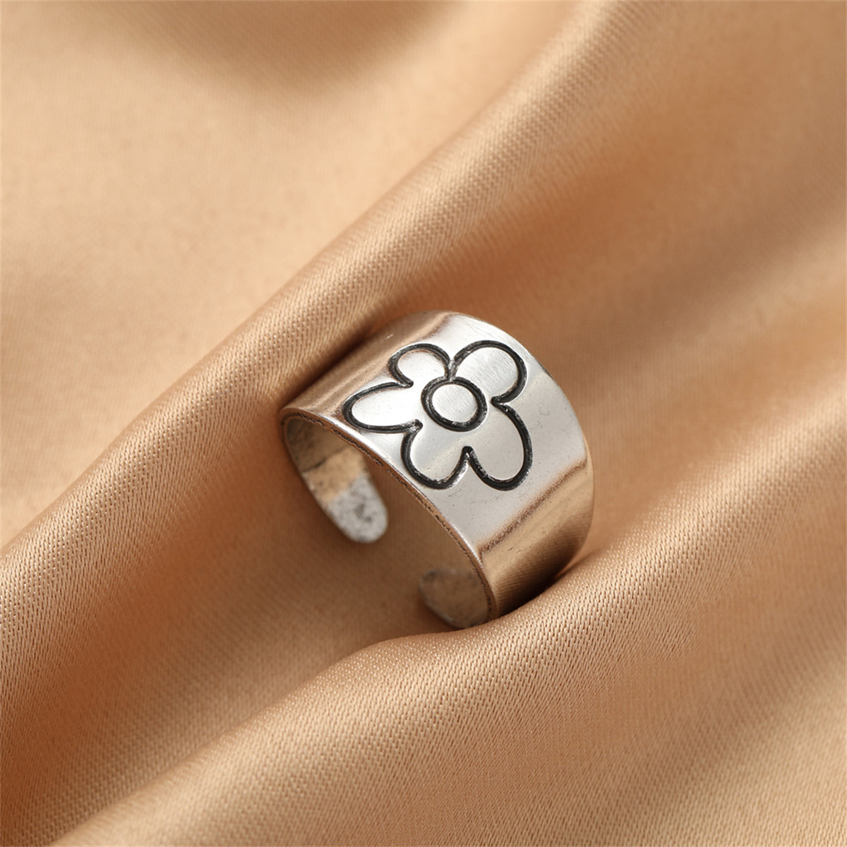 Silver-Plated Flower Open Band Ring, silver statement rings for women, dainty minimalist design, detail close-up