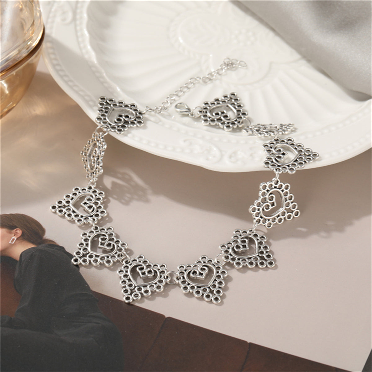 Silver-Plated Open Flower Heart Choker Necklace, silver pendant necklace for women, vintage-inspired design, lifestyle look