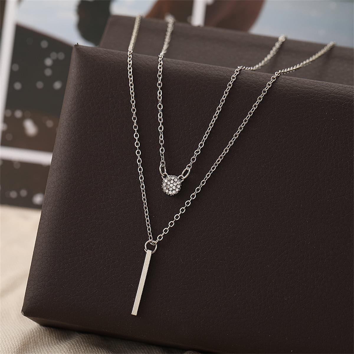 Cubic Zirconia and Silver-Plated Layered Bar Pendant Necklace, silver pendant necklace for women, detail close-up