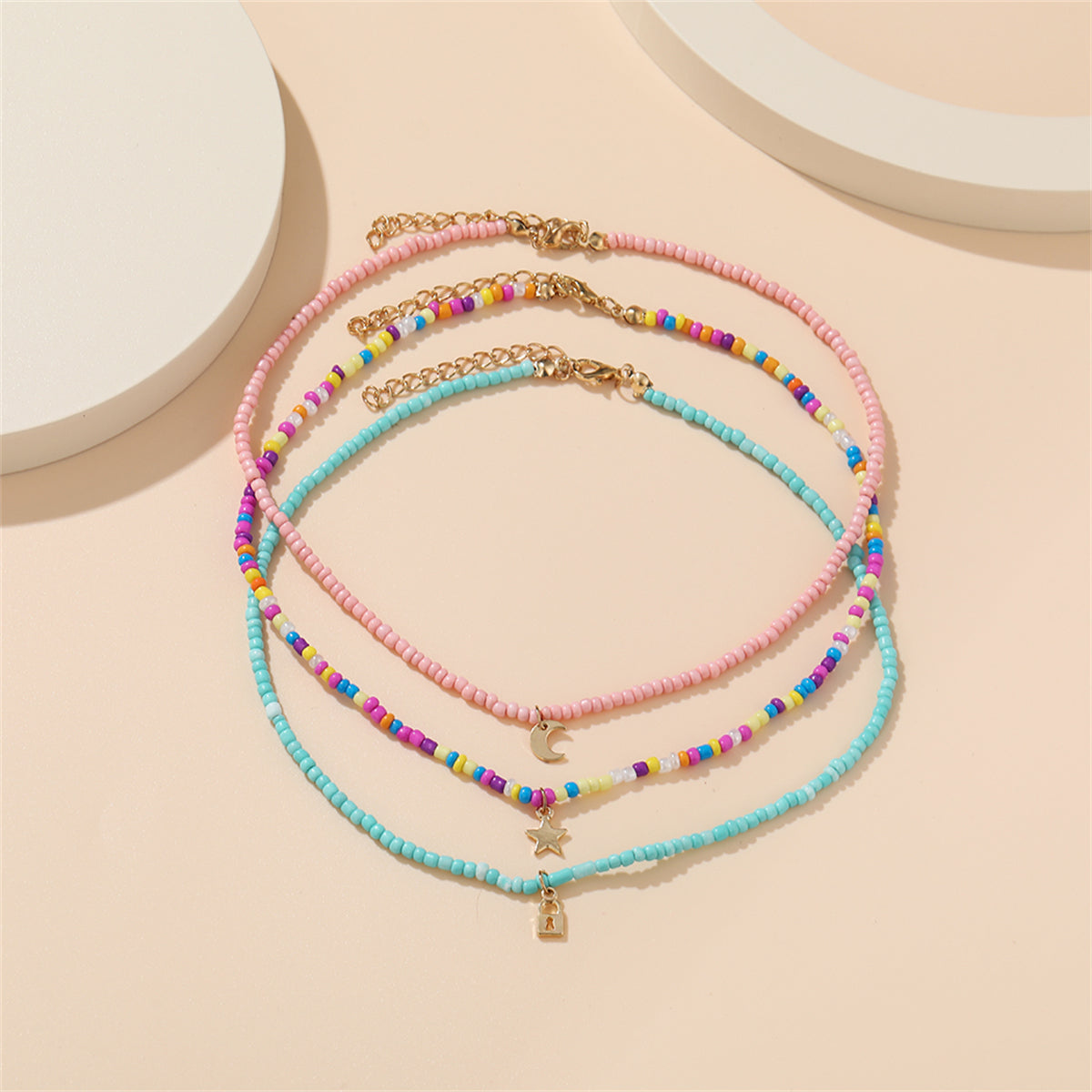Multicolor Howlite and 18K Gold-Plated Celestial Necklace Set, gold pendant necklace for women, detail close-up