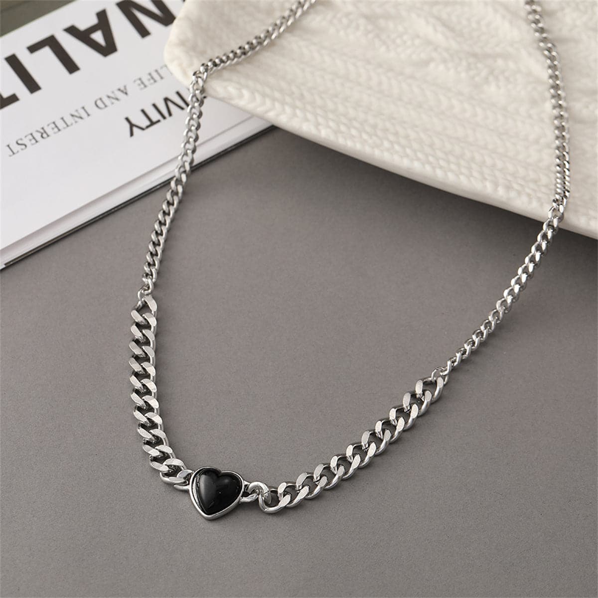 Black Resin and Silver-Plated Heart Pendant Necklace, silver pendant necklace for women, elegant gift for her, lifestyle look