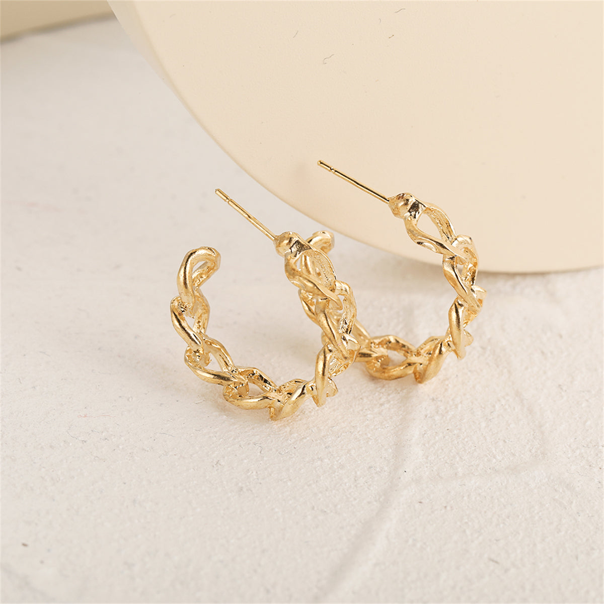 18K Gold-Plated Figaro Huggie Earrings, gold huggie earrings, everyday style, lifestyle look