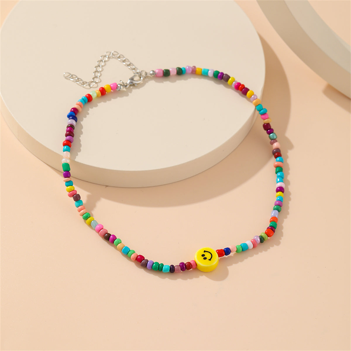 Yellow and Howlite Multicolor Smiley Beaded Choker Necklace, pendant necklace for women, detail close-up