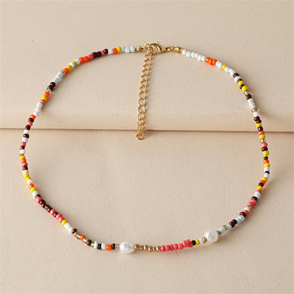 Multicolor Howlite and Pearl Beaded Necklace, pendant necklace for women, elegant gift for her, lifestyle look
