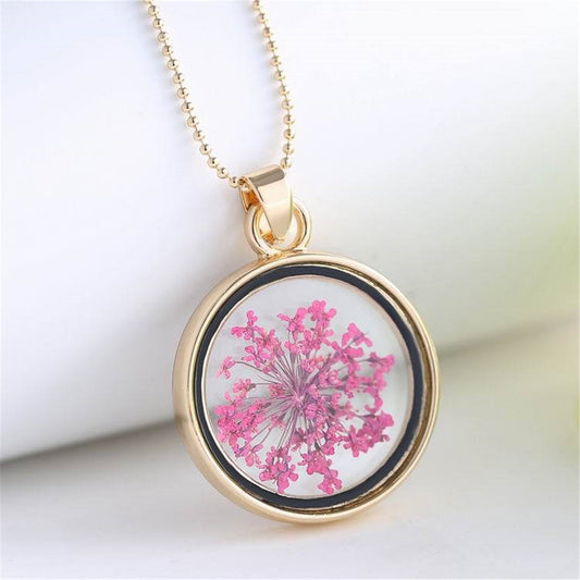 Pink Gypsophila and Resin Round Pendant Necklace, pendant necklace for women, vintage-inspired design, front view