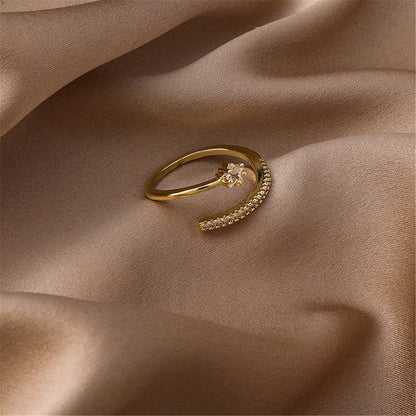 Cubic Zirconia and 18K Gold-Plated Star Ring, gold statement rings for women, elegant gift for her, styled look