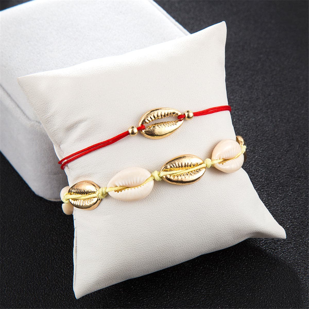 Red & 18K Gold-Plated Seashell Anklet Set