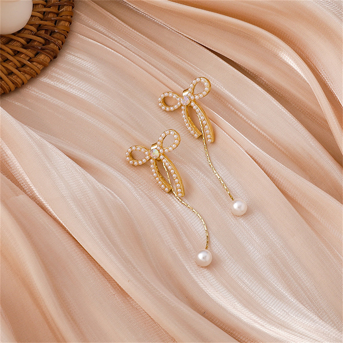 Cubic Zirconia & Pearl 18K Gold-Plated Bow Ear Jackets