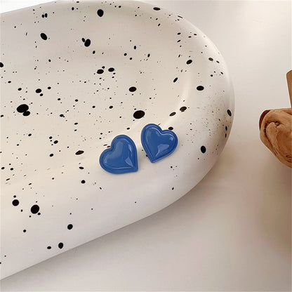 Blue Heart Stud Earrings, stud earrings for women, vintage-inspired design, detail close-up