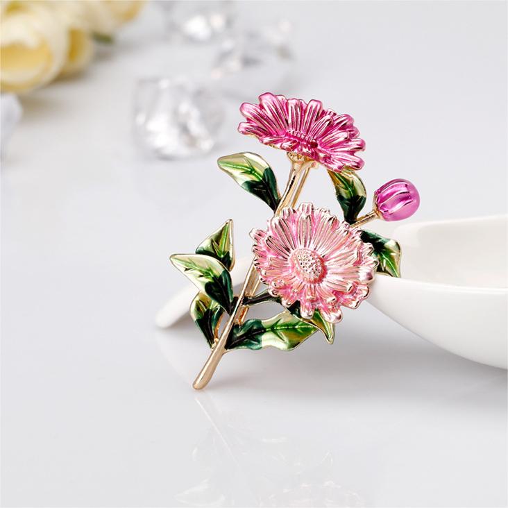 Pink Enamel and 18K Gold-Plated Flower Brooch, gold brooch pin, vintage-inspired design, side view