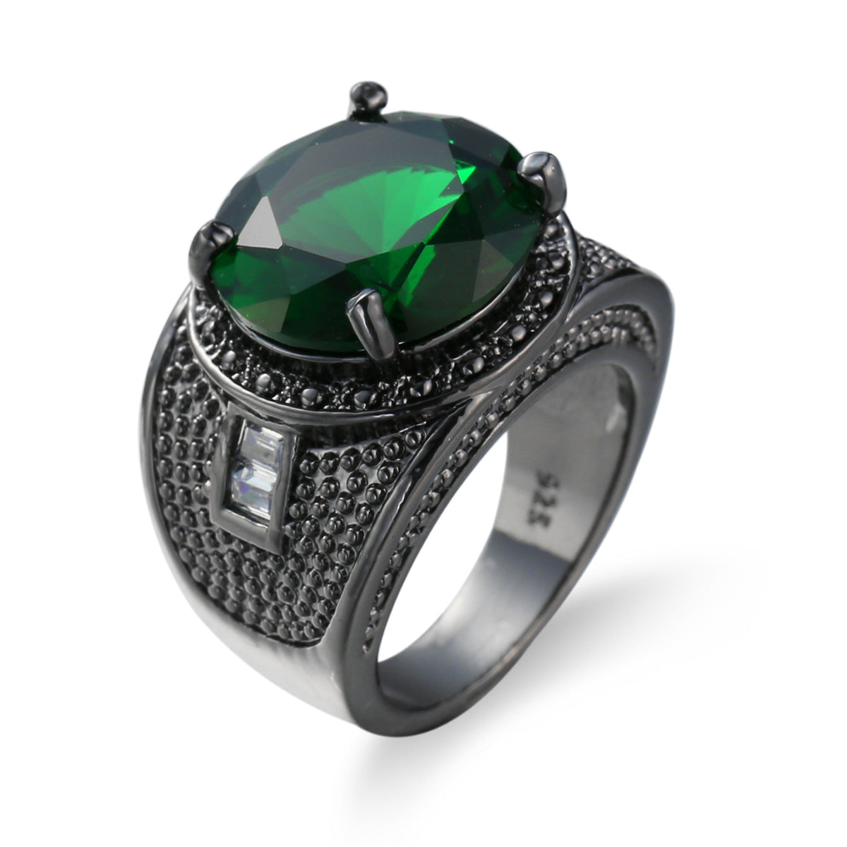 Green Crystal and Black-Tone Wide Ring, statement rings for women, everyday style, detail close-up