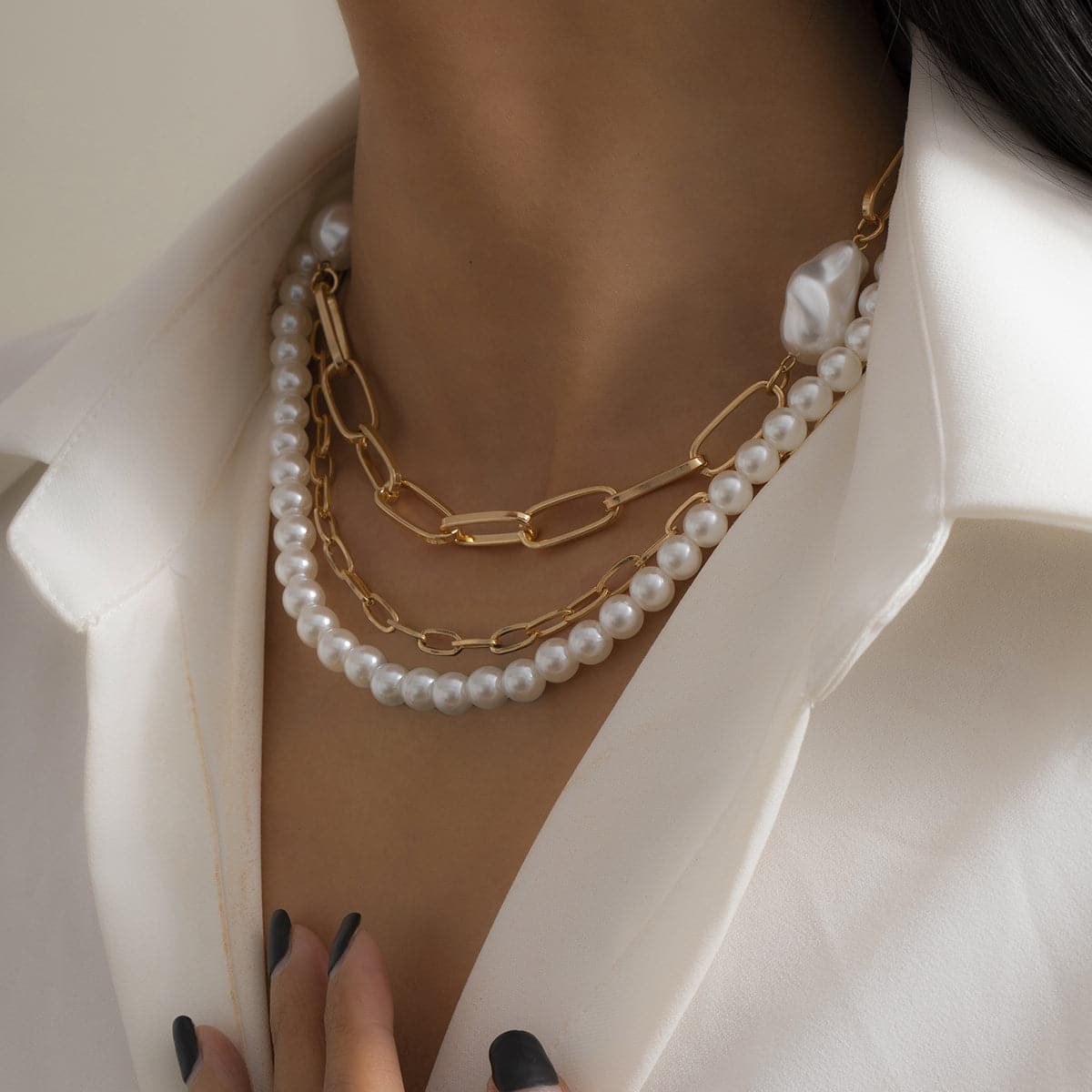Pearl and 18K Gold-Plated Beaded Necklace Set, jewelry gift sets for women, elegant gift for her, lifestyle look