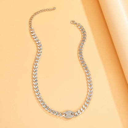 Cubic Zirconia and Silver-Plated Oval Cable Chain Necklace, silver pendant necklace for women, detail close-up