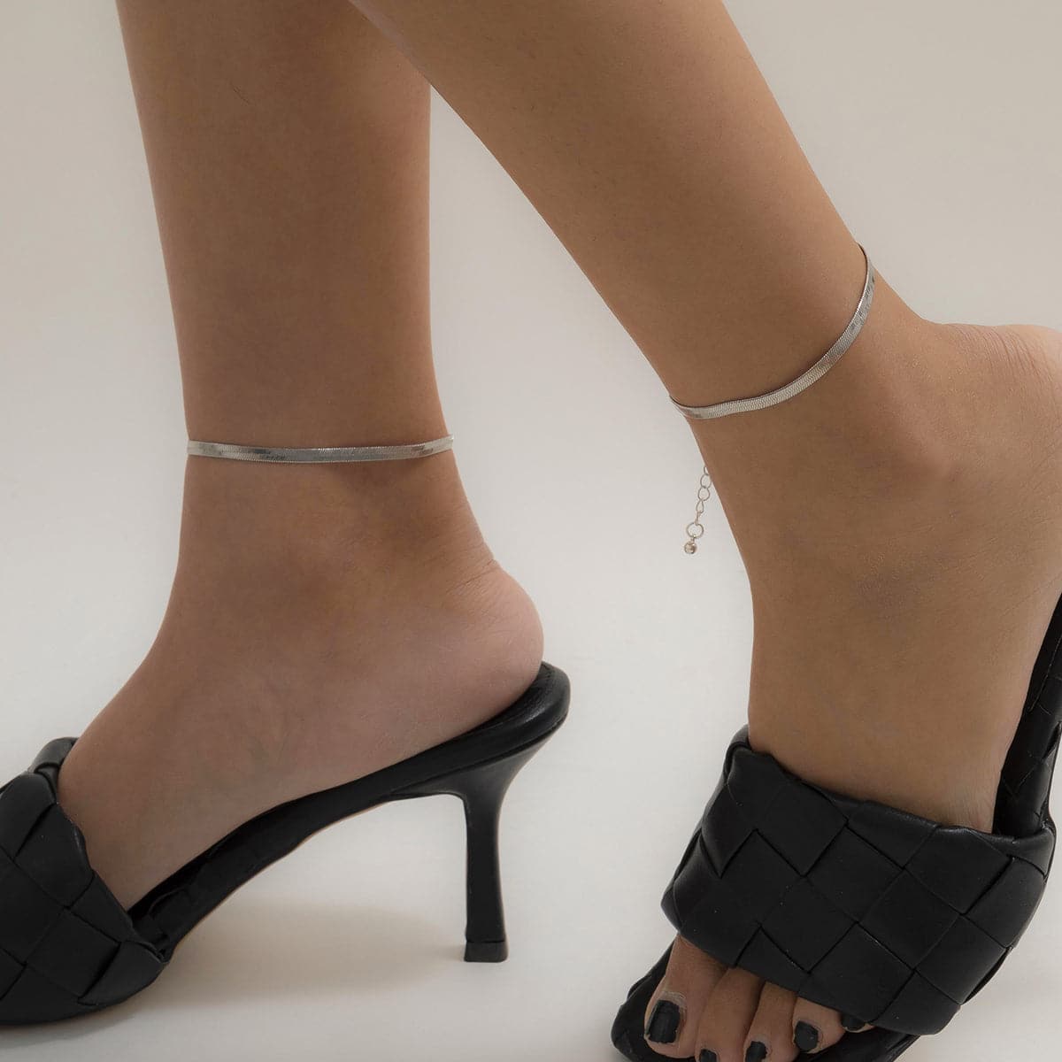 Silver-Plated Snake Chain Anklet, jewelry gift sets for women, botanical inspired, front view