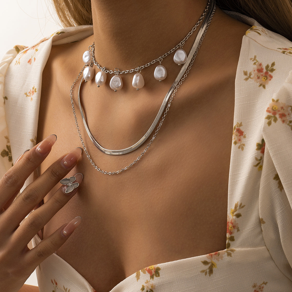 Pearl and Silver-Plated Drop Station Layered Chain Necklace, silver pendant necklace for women, detail close-up