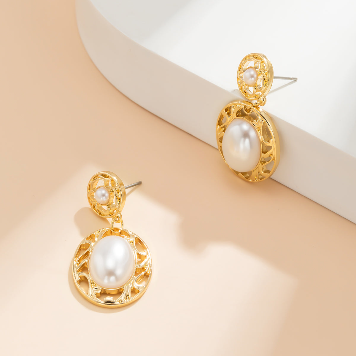 Pearl and 18K Gold-Plated Filigree Drop Earrings, gold drop earrings for women, botanical inspired, detail close-up