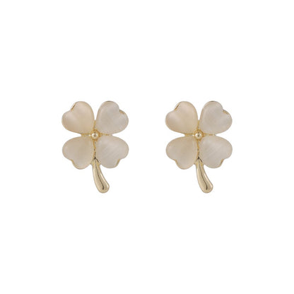 Cats Eye and 18K Gold-Plated Clover Stud Earrings, gold stud earrings for women, elegant gift for her, styled look