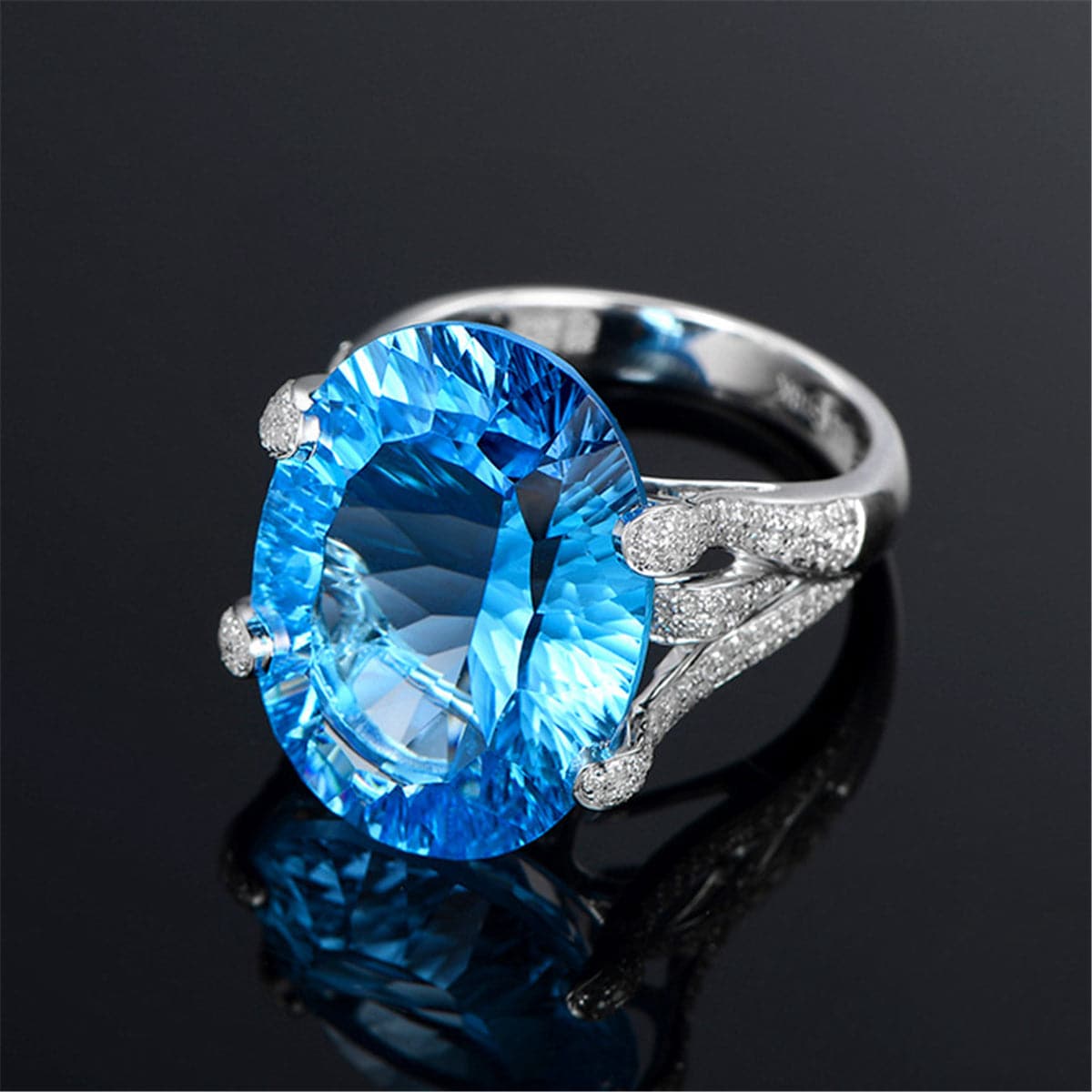 Ocean Blue cubic zirconia & Crystal Oval-Cut Ring - streetregion