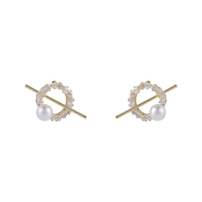 Pearl and Cubic Zirconia Pav¨¦ Bar Round Stud Earrings, stud earrings for women, dainty minimalist design, detail close-up