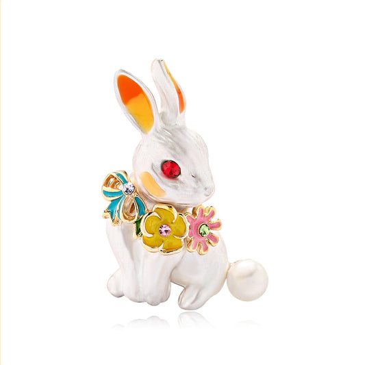White and Cubic Zirconia Rabbit Brooch, brooch pin, vintage-inspired design, front view