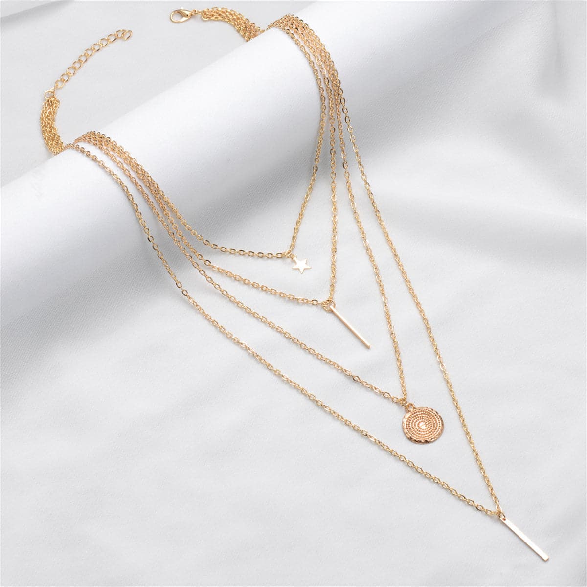 18K Gold-Plated Disc Bar Layered Pendant Necklace, gold pendant necklace for women, dainty minimalist design, detail close-up
