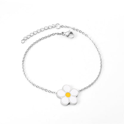 White Enamel and Silver-Plated Flower Charm Bracelet, silver bracelet for women, vintage-inspired design, front view