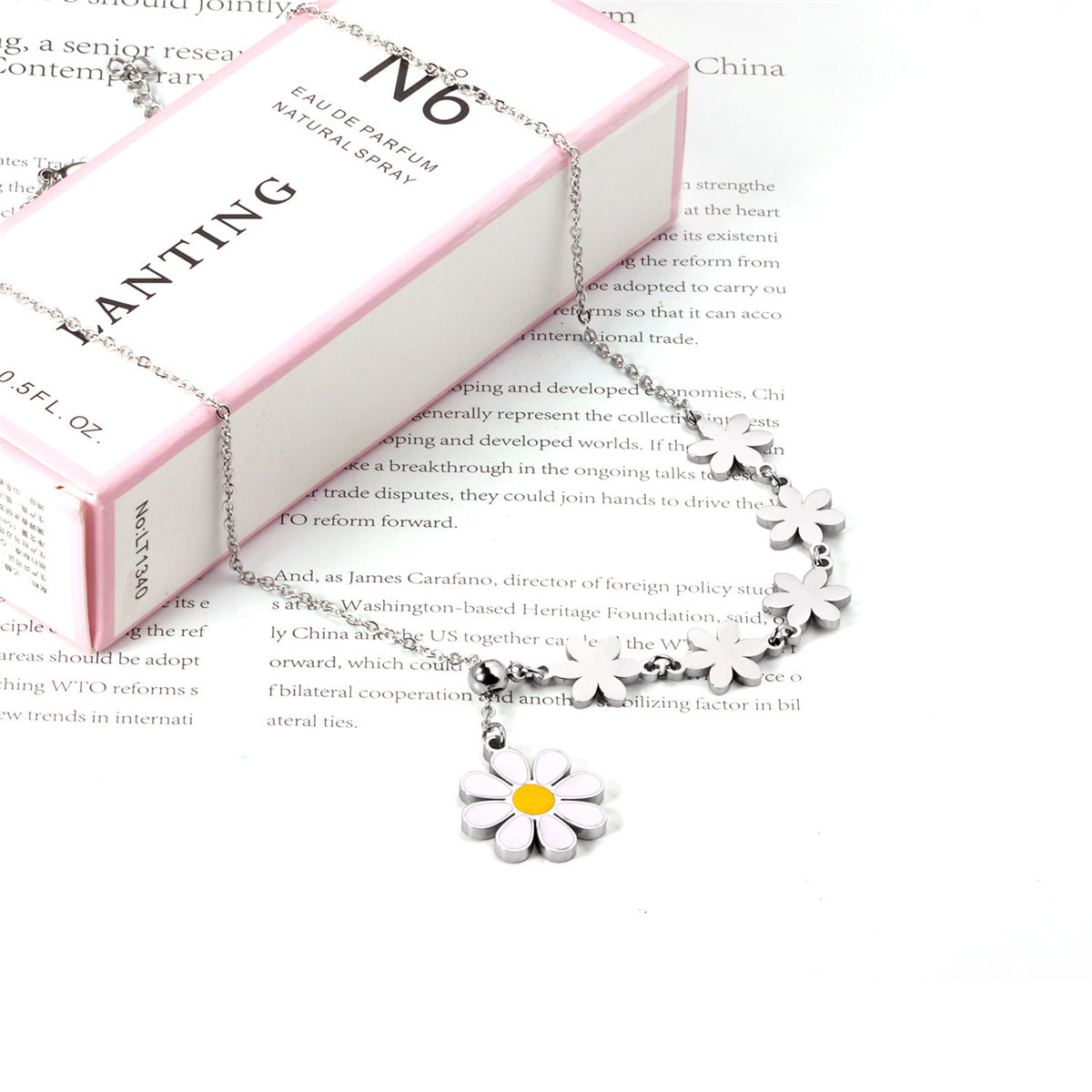 Yellow Enamel and Silver-Plated Linked Flower Pendant Necklace, silver pendant necklace for women, detail close-up