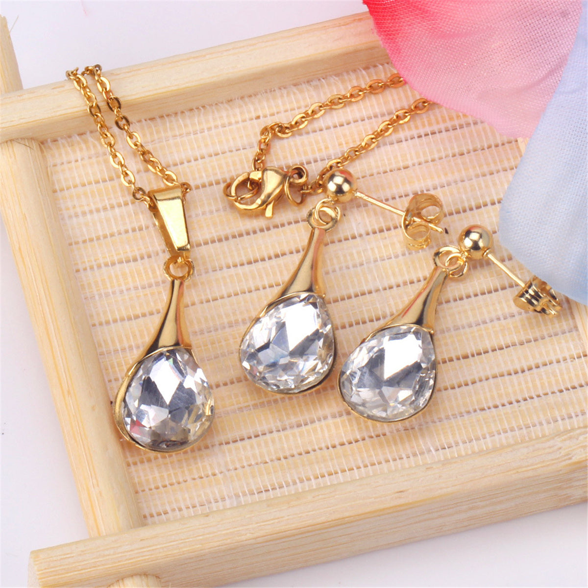 Clear Crystal and 18K Gold-Plated Drop Earrings and Pendant Necklace, gold drop earrings for women, styled look