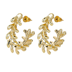 Elegant 18K gold-plated hoop earrings featuring delicate leaf designs, perfect for adding a touch of nature-inspired charm.