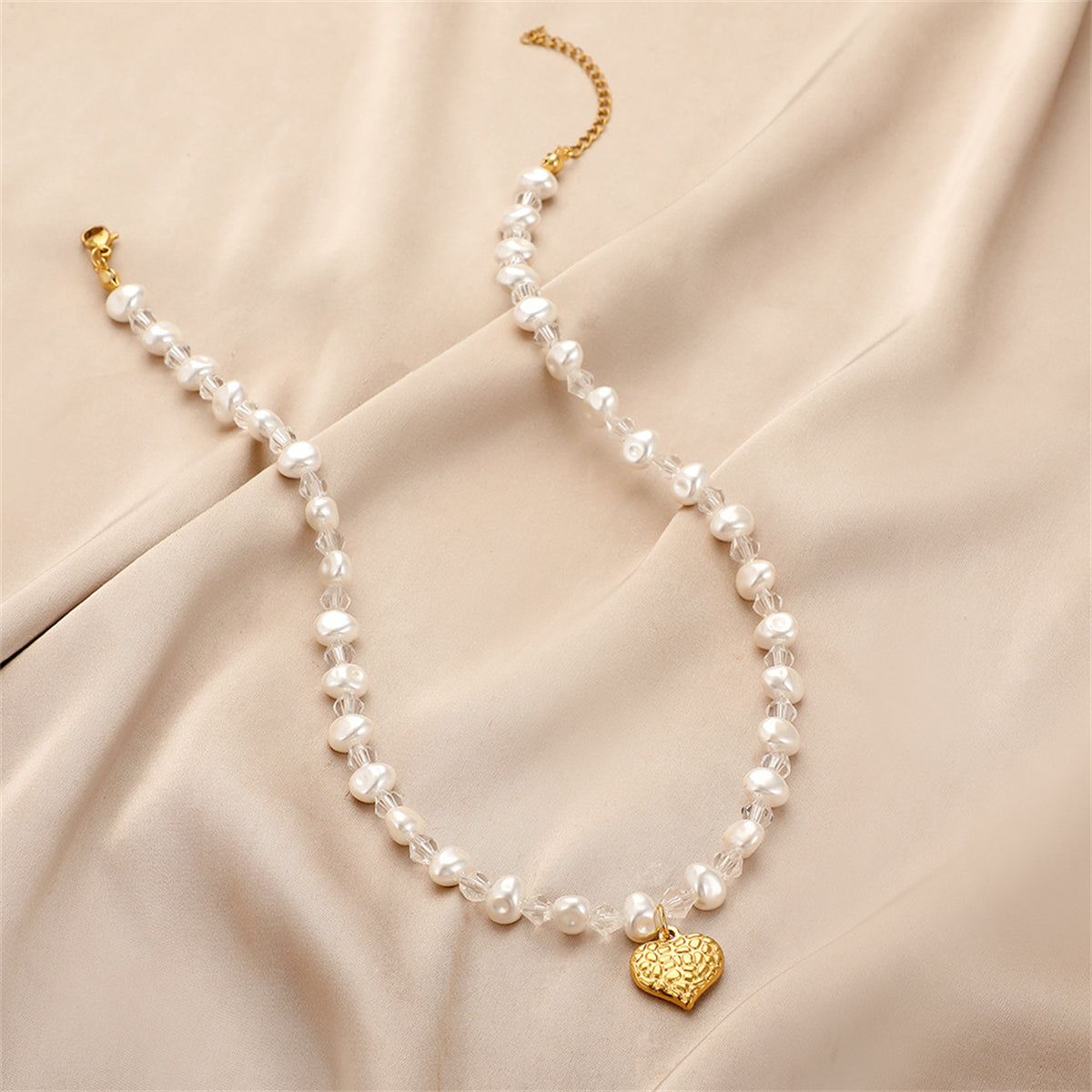 Pearl and Acrylic Heart Pendant Necklace, pendant necklace for women, dainty minimalist design, front view
