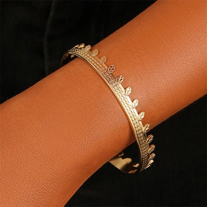 18K Gold-Plated Leaves Twine Cuff, gold bracelet for women, everyday style, front view