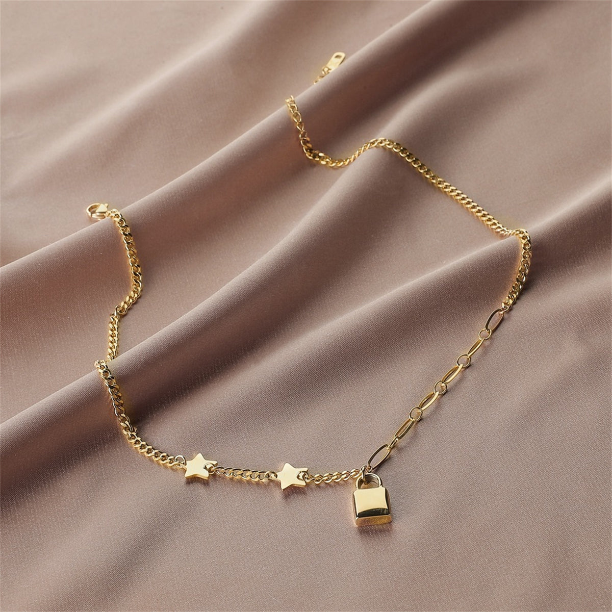 18K Gold-Plated Star and Lock Pendant Necklace, gold pendant necklace for women, dainty minimalist design, lifestyle look