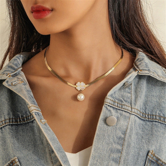 Pearl and 18K Gold-Plated Snake-Chain Clover Pendant Necklace, gold pendant necklace for women, front view