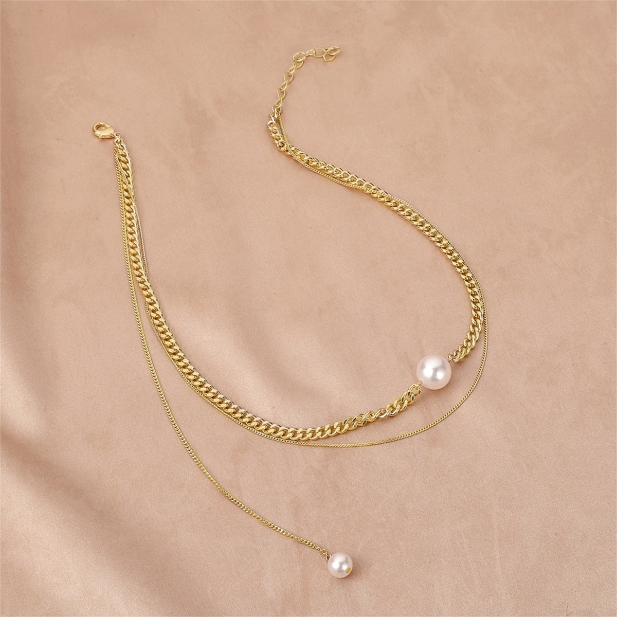 Pearl and 18K Gold-Plated Layered Drop Choker Necklace, gold pendant necklace for women, everyday style, lifestyle look
