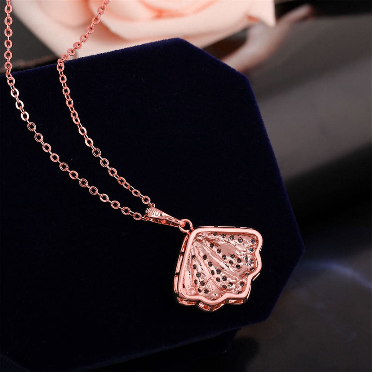 cubic zirconia & 18k Rose Gold-Plated Shell Pendant Necklace - streetregion
