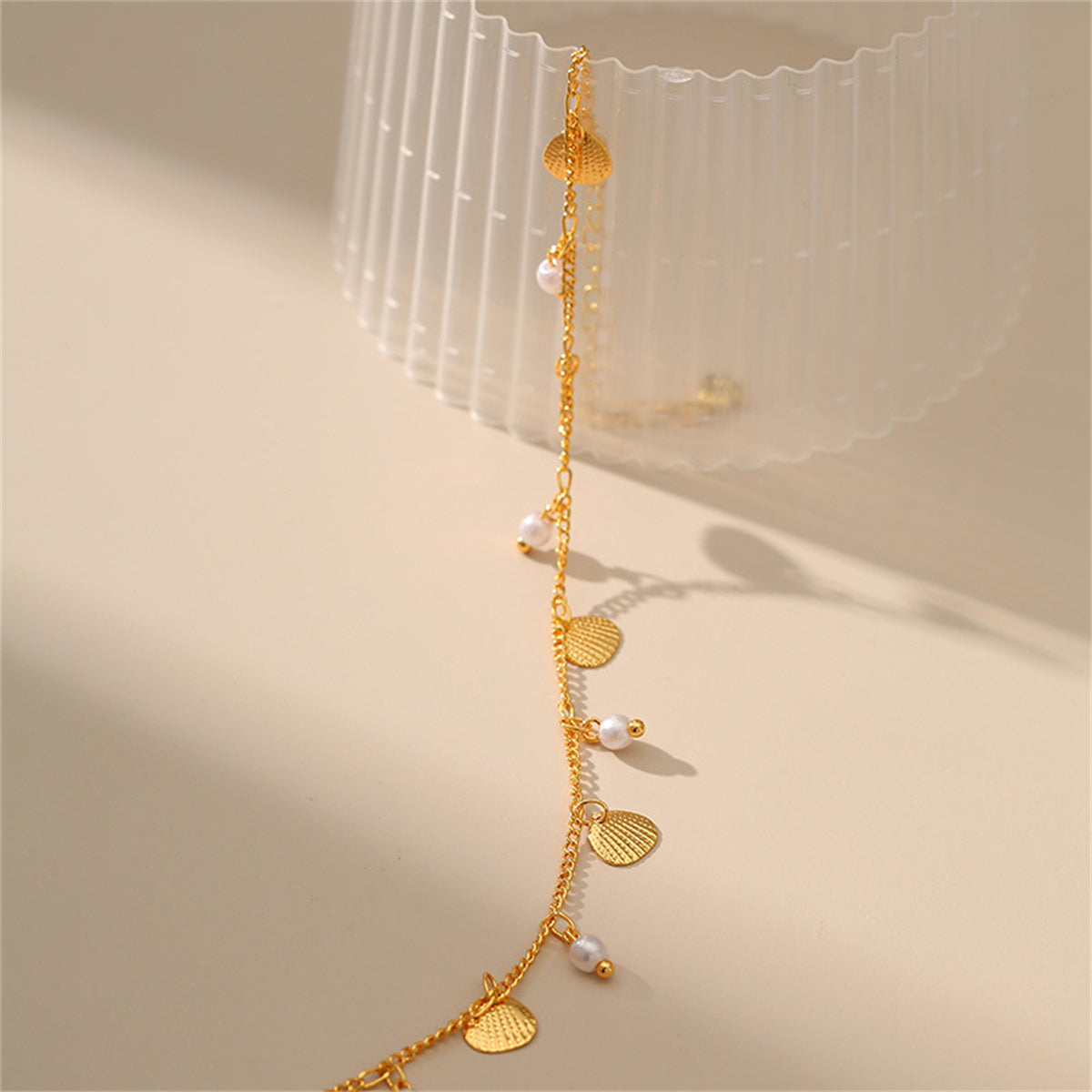 Pearl and 18K Gold-Plated Shell Station Anklet, gold anklet bracelet, elegant gift for her, styled look