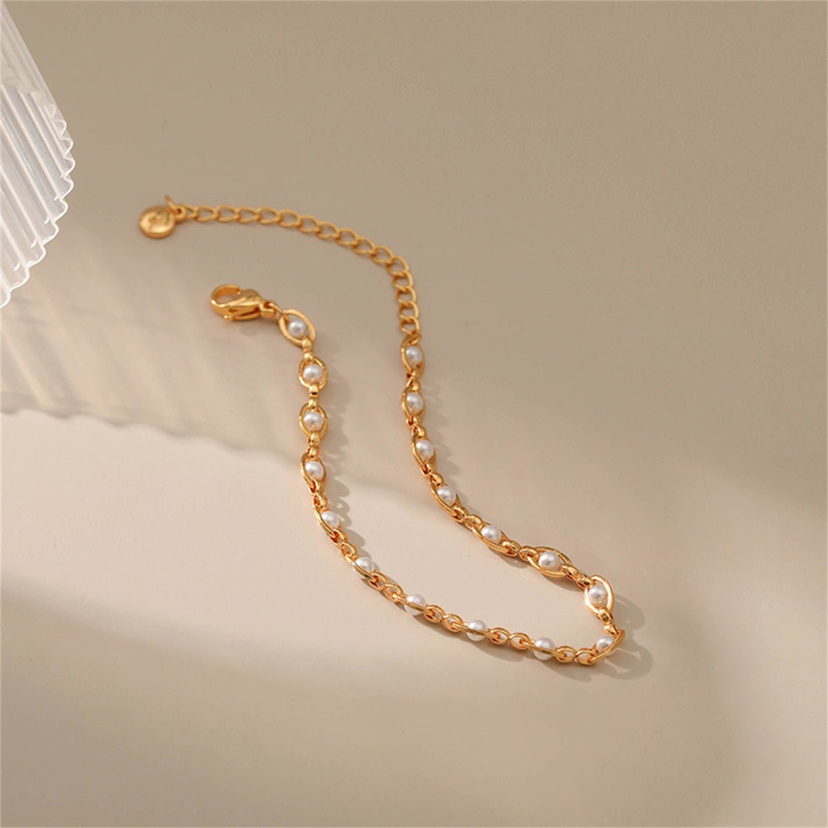 White Pearl and 18K Gold-Plated Oval Station Anklet, gold anklet bracelet, dainty minimalist design, lifestyle look