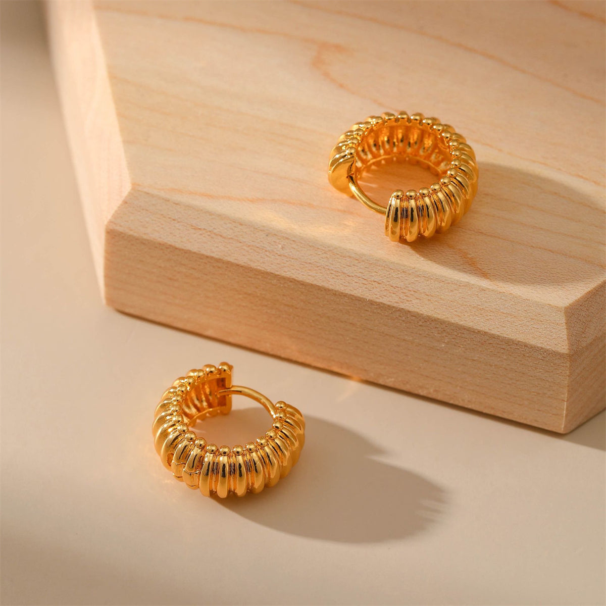 18K Gold-Plated Ribbed Huggie Earrings
