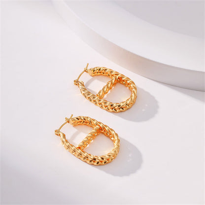 18K Gold-Plated Twine Oval Huggie Earrings, gold huggie earrings, everyday style, lifestyle look