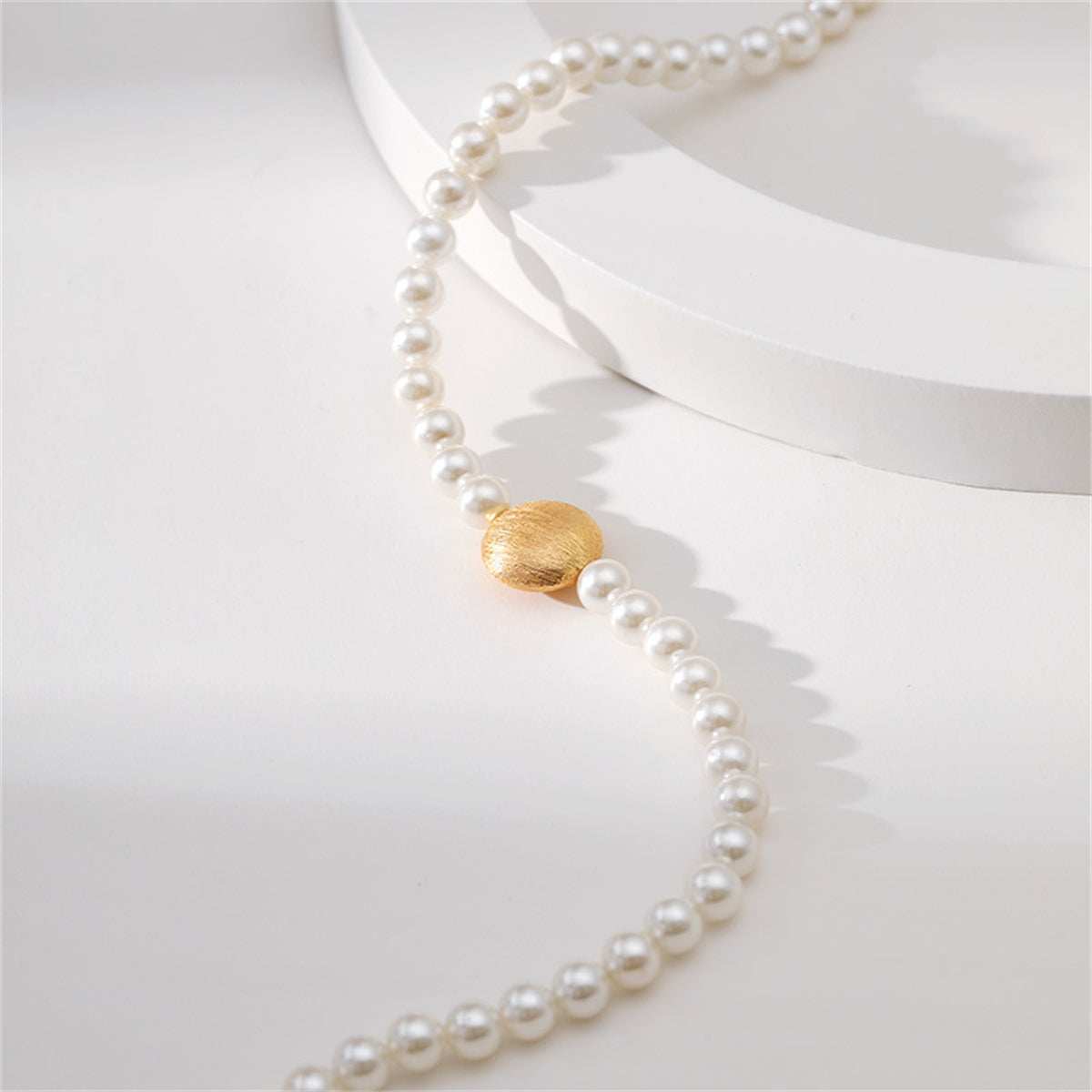 Pearl and 18K Gold-Plated Frosted Round Pendant Necklace, gold pendant necklace for women, detail close-up