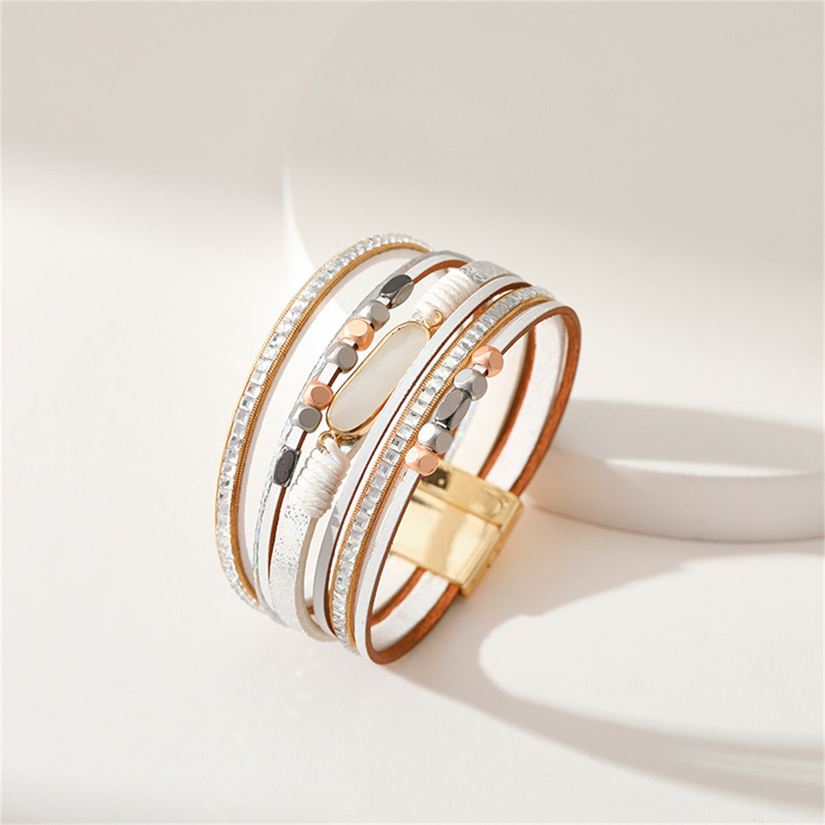 Crystal and Blush Polystyrene 18K Gold-Plated Multistrand Bracelet, gold bracelet for women, detail close-up