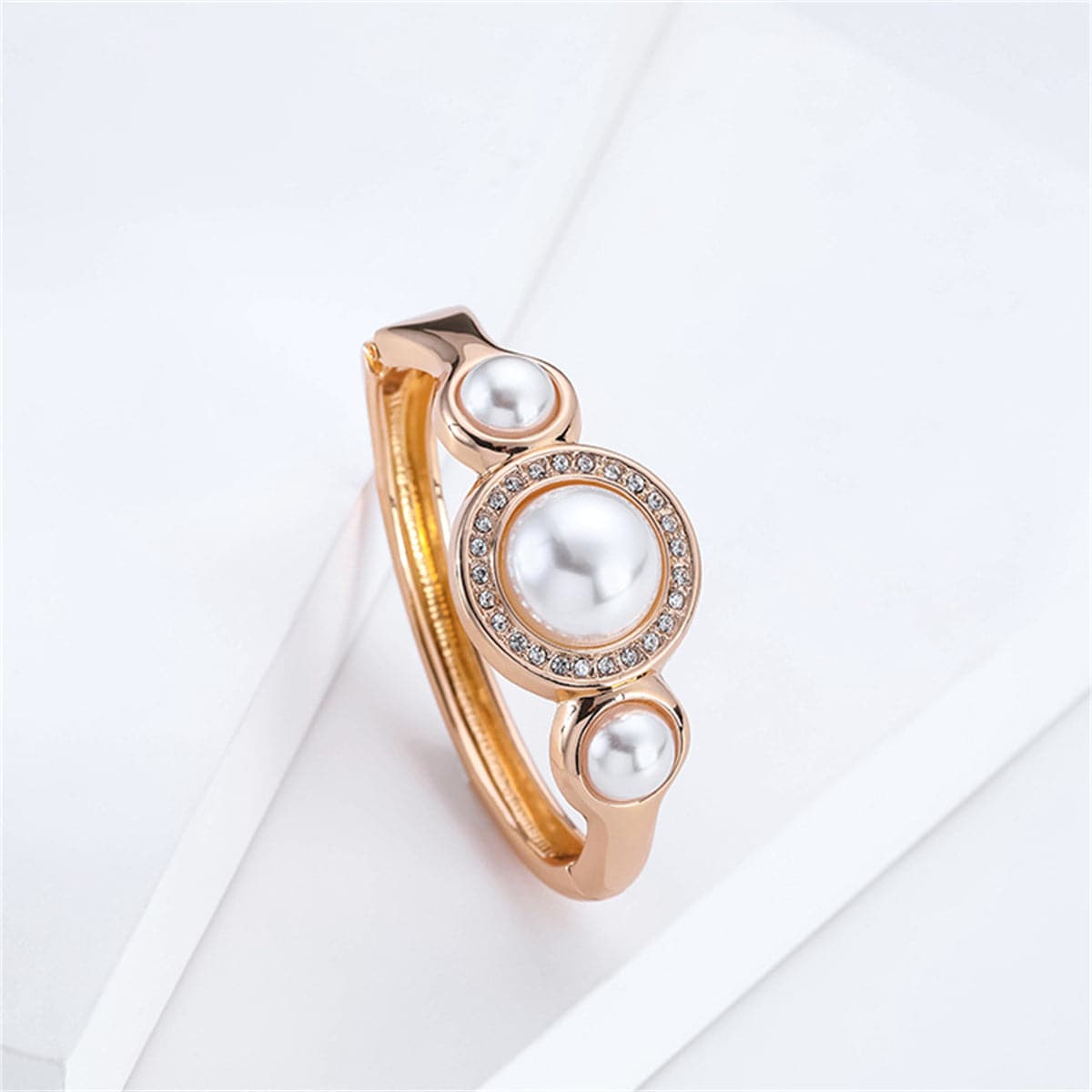 White Pearl & Cubic Zirconia 18K Gold-Plated Hola Hinge Bangle
