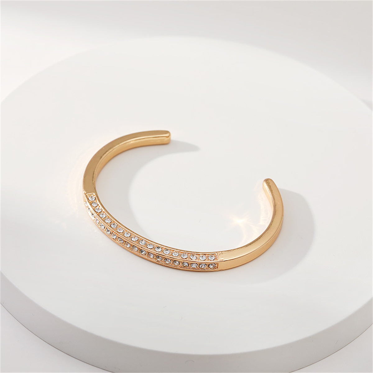 Cubic Zirconia and 18K Gold-Plated Cuff, gold bracelet for women, vintage-inspired design, lifestyle look