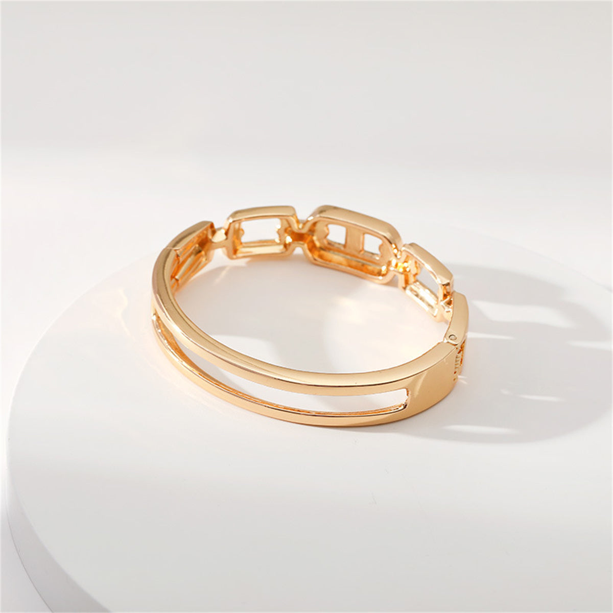 Clear Cubic Zirconia & 18K Gold-Plated Oval Charm Bangle