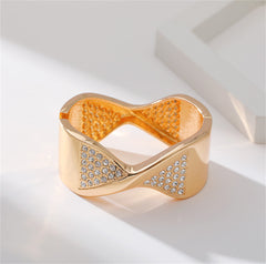 Cubic Zirconia & 18K Gold-Plated Twisted Bangle